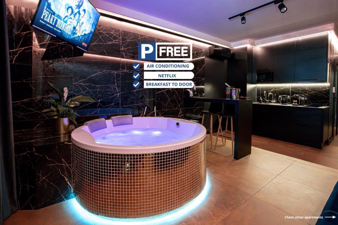 Jacuzzi Glass-House Central Station Красков Екстериор снимка